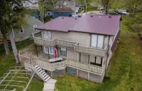 Sylvan Lake House 5-BR 4-BA Full Kit., 2 Pier spaces Hotels in Noble County