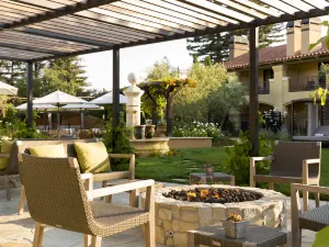 Napa Valley Lodge