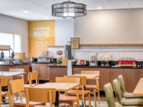 Hampton Inn Portland East Hotels in Gresham