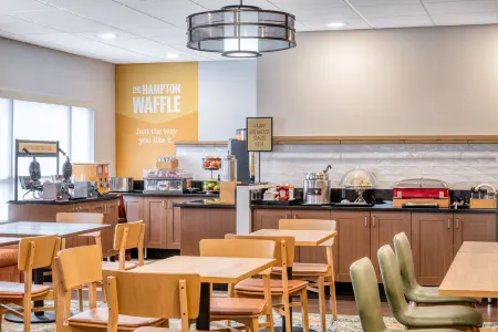 Hampton Inn Portland East Отели в г. Грешам