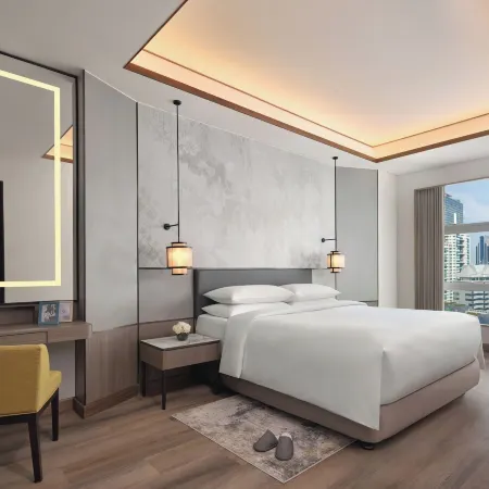 The Mayflower, Jakarta-Marriott Executive Apartments Отели рядом с достопримечательностью «Британский Совет»