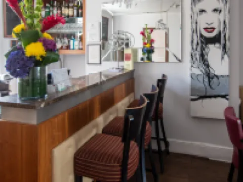 New Steine Hotel - B&B Hotels in Brighton