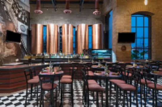 蒙特雷琳達維斯塔福朋喜來登飯店