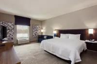 Hampton Inn & Suites Leavenworth - parking
