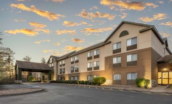 Best Western Inn at Blakeslee-Pocono