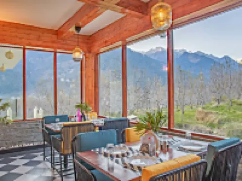 Echor Himalayan Aurum Manali Hotele w: Manali
