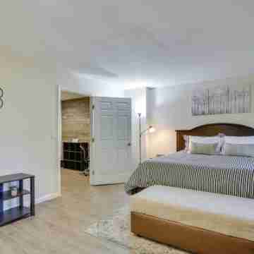 Modern Vernon Township Condo Near Ski and Water Park Rooms