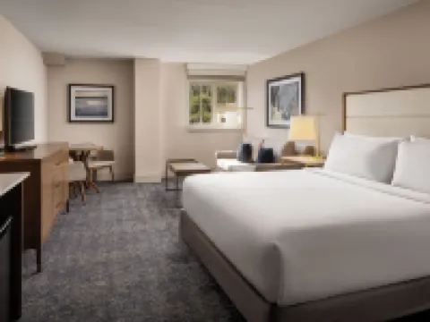 Pomeroy Hotel Fort McMurray Hotels in Fort McMurray