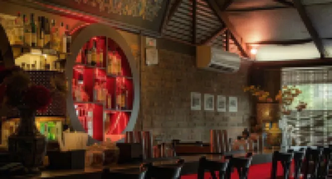 商業街旅遊中心旅館