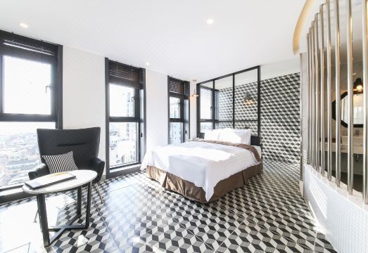 호텔 내부 전경