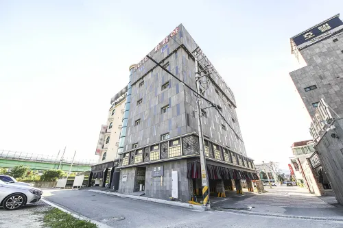 Chuncheon Hotel Papaya