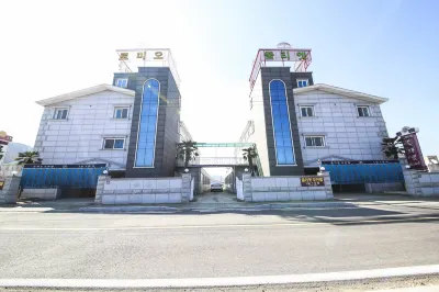 Goseong Romio and Juliet Hotel in zona Kyoryu-san