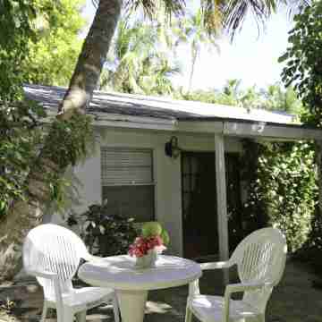 Tingum Village Hotel Hotel Exterior