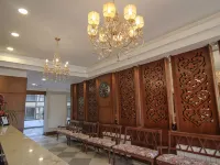 Life Hotel Infinity Hotels near Avenida Central