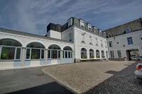 Hôtel de l'Univers Các khách sạn ở Anzin-Saint-Aubin