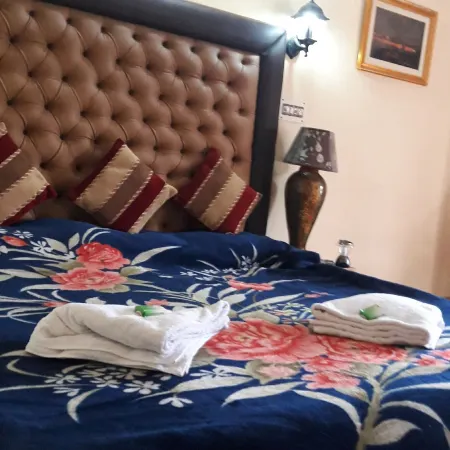 Blooming Dale Hotel