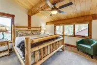 Cabin 3/4 Mi to Red River Ski & Summer Area - Wifi