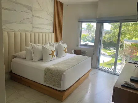 Xhiara Hotel Отели рядом с достопримечательностью «VALSOLEIL»