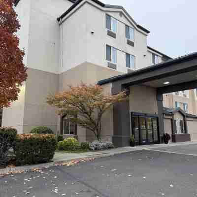 SureStay by Best Western Roseburg Hotel Exterior