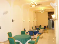 แนร์โรว์ เกจ โฮเทล โรงแรมในบาเรลี