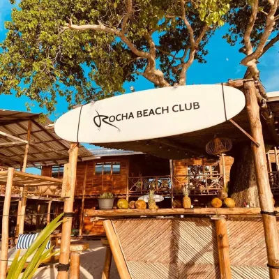 Rocha Beach Club Hotels near Playa Blanca