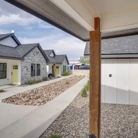 Brand-new Home 2 Mi to Shannon Med Center!