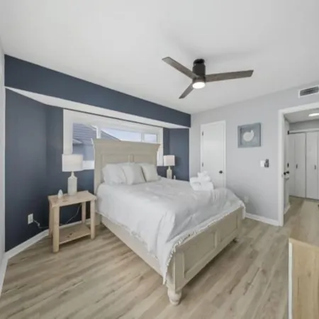 A Little Shore Thing 1 Bedroom Condo by RedAwning