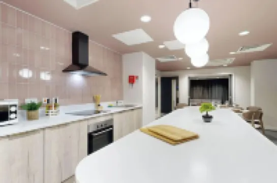 Student Luxury Studio Aldgate Residence