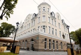 Koroleva Luiza Hotel