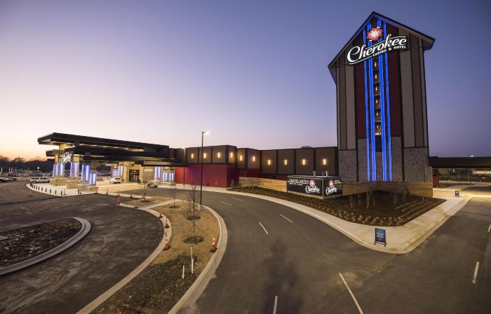 Cherokee Casino Hotel Roland