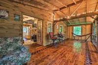 Cabin w/ Trails + Creek! 23 Mi to Camelback Slopes - 3-Star