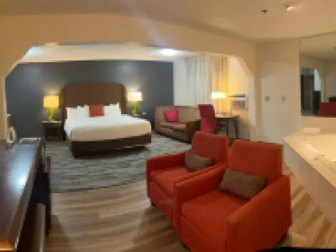 アライアンス ホテル & スイーツ, ア ハワード ジョンソン バイ ウィンダム アライアンスのホテル