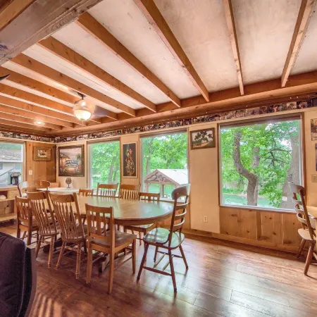 Ponderosa Cabin