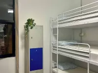 拉伊斯萊塔巢旅舍 拉斯坎特拉斯海滩附近的飯店