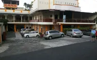 Hotel Kana Kaliurang - parking