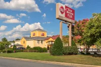 Best Western Plus Suites-Greenville