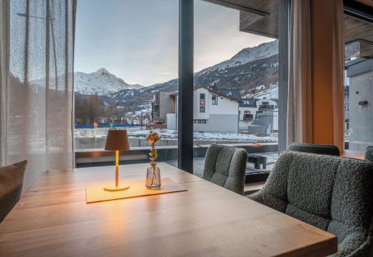 에델바이스 에히트