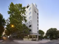 NH Madrid Ventas โรงแรมใกล้สถานีเบนตัส