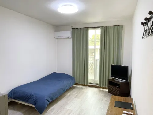 Alpie A Room 102 Free Parking and WiFi 5 Minute