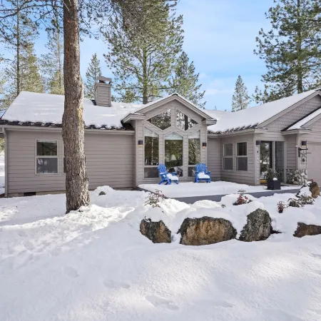 Beautifully Updated 6 Todd Home with Hot Tub and Easy Access to Sharc by RedAwning