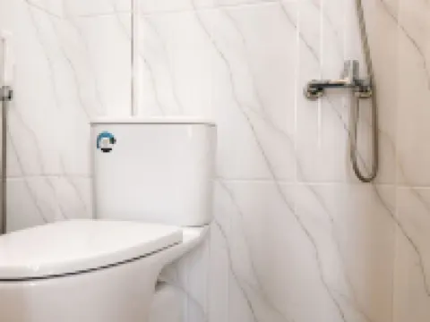 CIKOMI KOSTEL Syariah By Hans Management โรงแรมในEngal