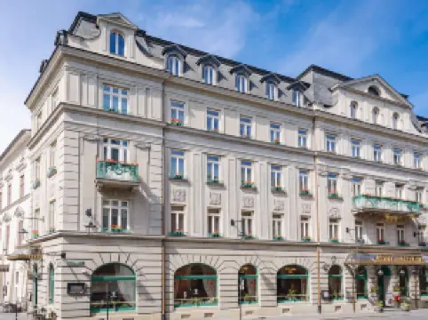 โรงแรม เอช15 ฟรันคุสกี โอลด์ ทาวน์ - ดีสติโก โฮเทลส์