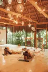 Petit Lafitte Beach Front Hotel & Bungalows - spa