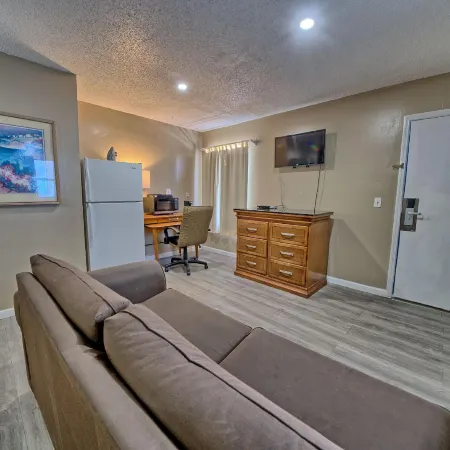 Aqua View Motel