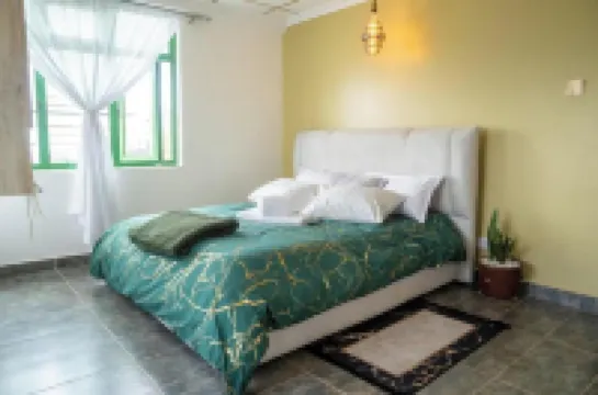 Villaroma Furnished Penthouse Suites