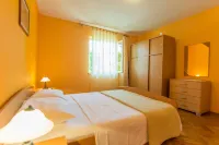 Apartments Amalthea
