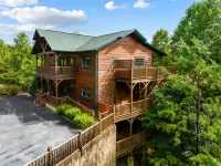 Dogwood Grand Cabin Hot tub and Games