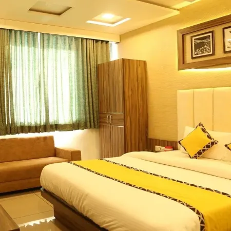 Hotel RK Palace