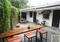 The Backside House Hotels in 