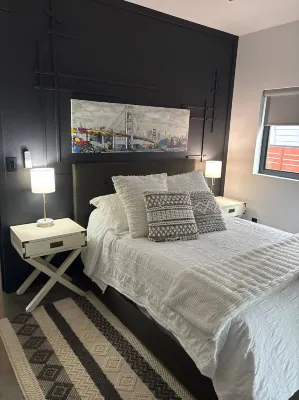 Exclusive Modern Suite view